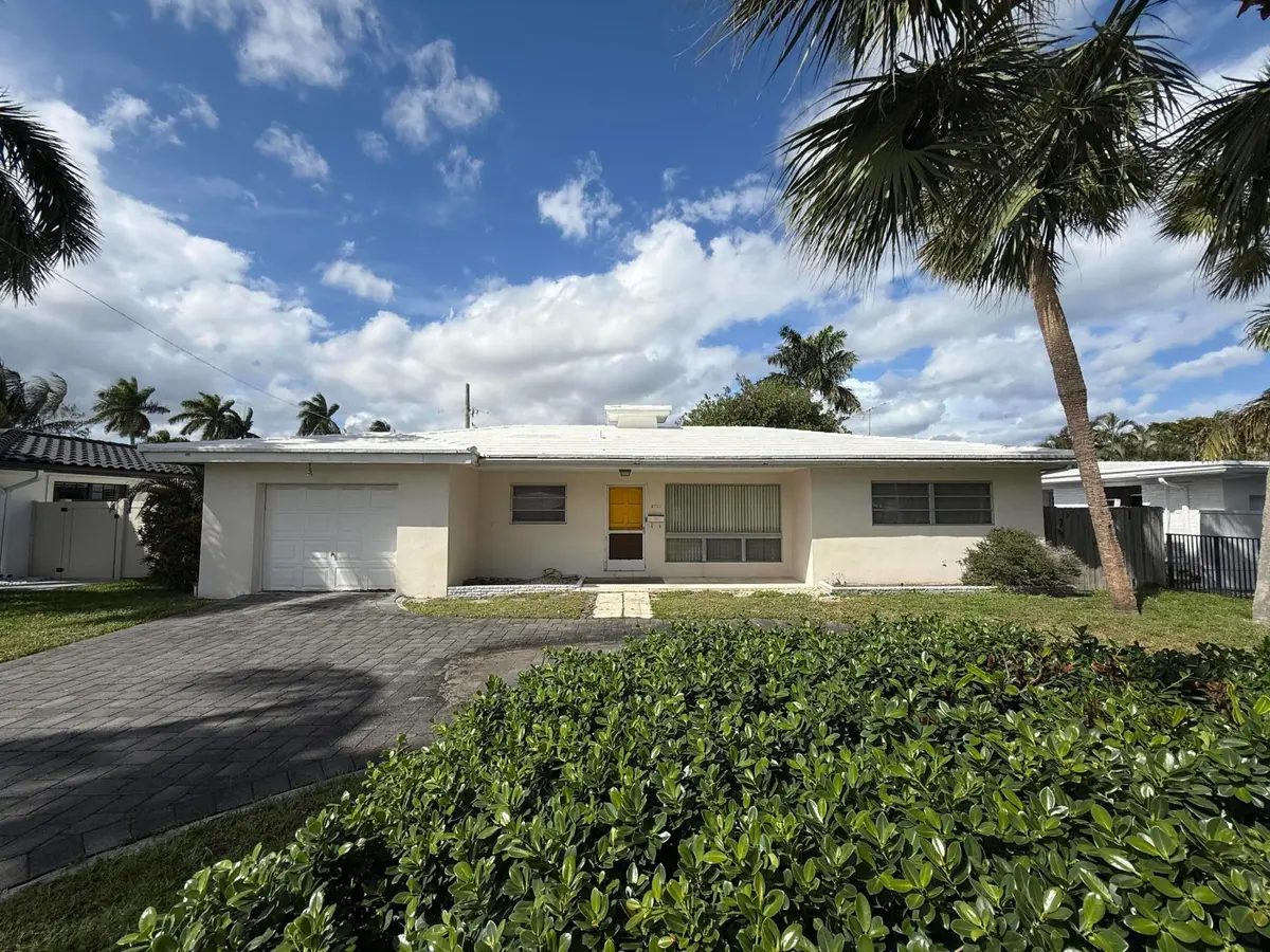 2701 SE 7th Street Pompano Beach at 2701 SE 7th Street, Pompano Beach