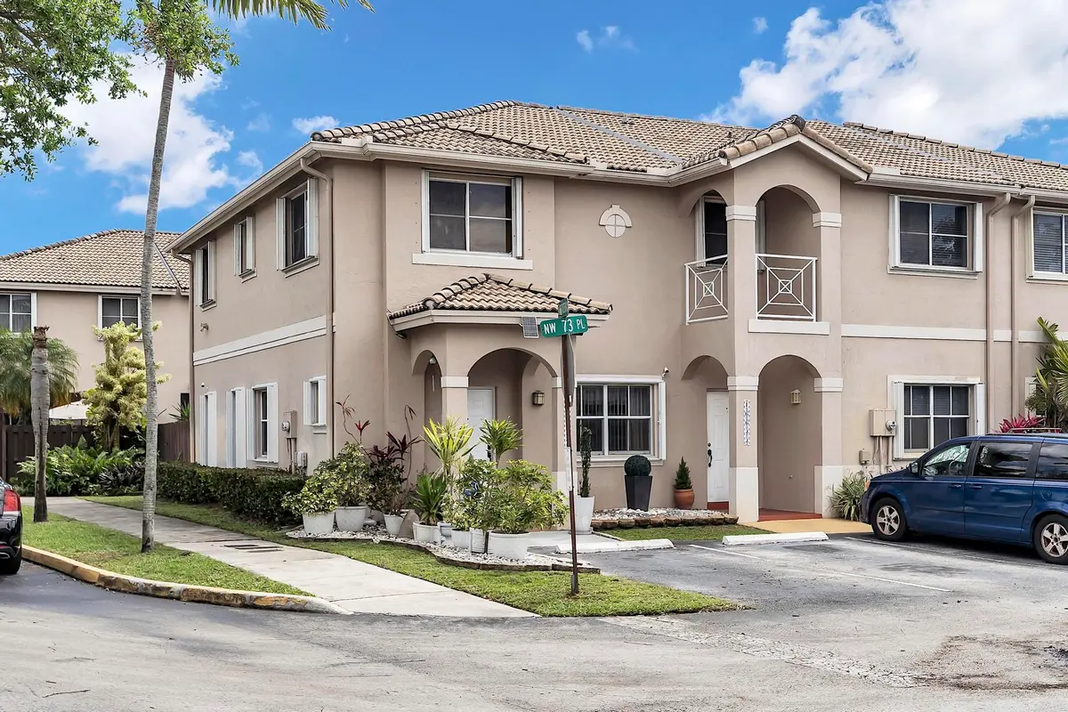 16637 NW 73 pl - - 013 at 16637 NW 73rd Place, Miami Lakes