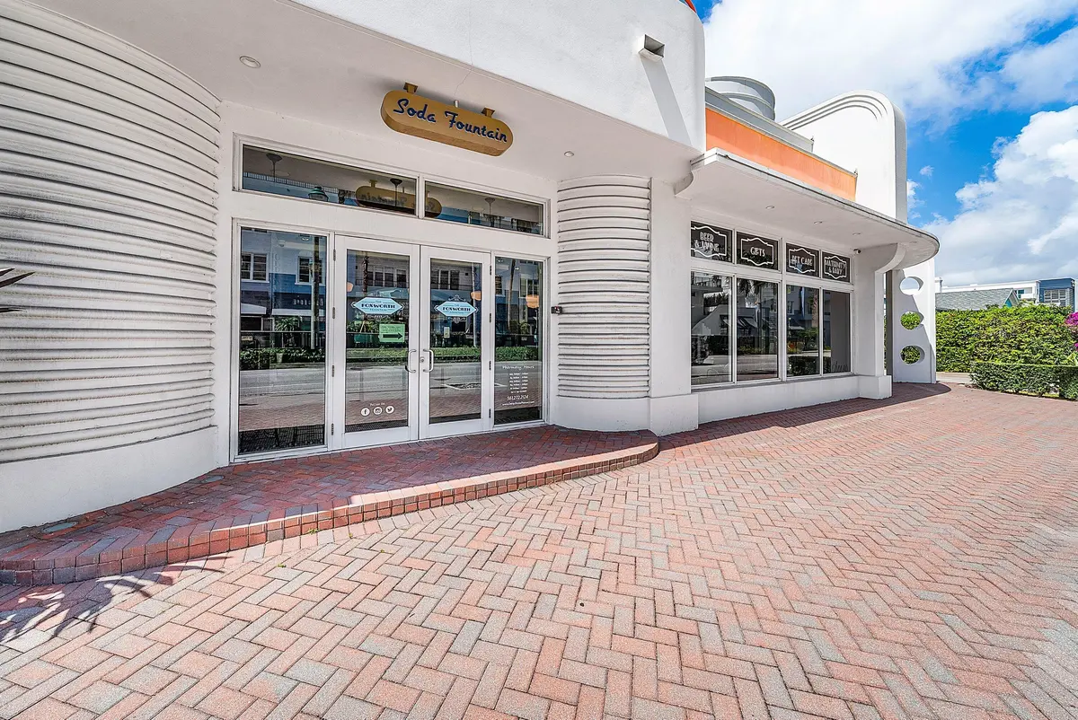 003-124Northeast5thAvenue-DelrayBeach-FL at 124 NE 5th Avenue, Delray Beach