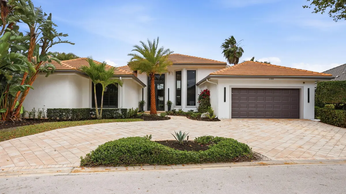 4-web-or-mls-4-print-0E2A9636 at 11180 Isle Brook Court, Wellington