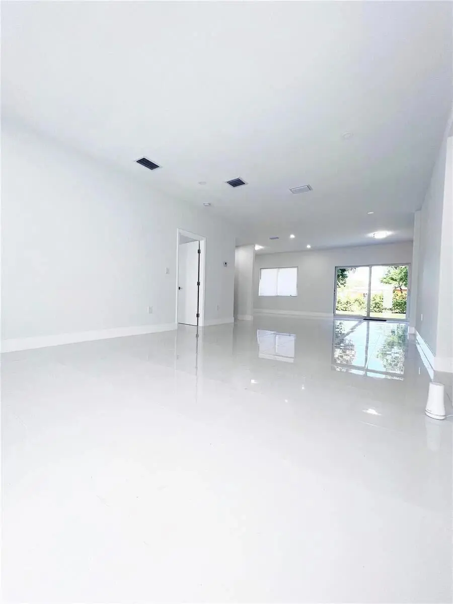 730 Alabama Avenue, Fort Lauderdale, FL – photo 4