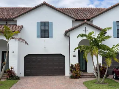 3193 Santa Catalina Place, Greenacres – sold