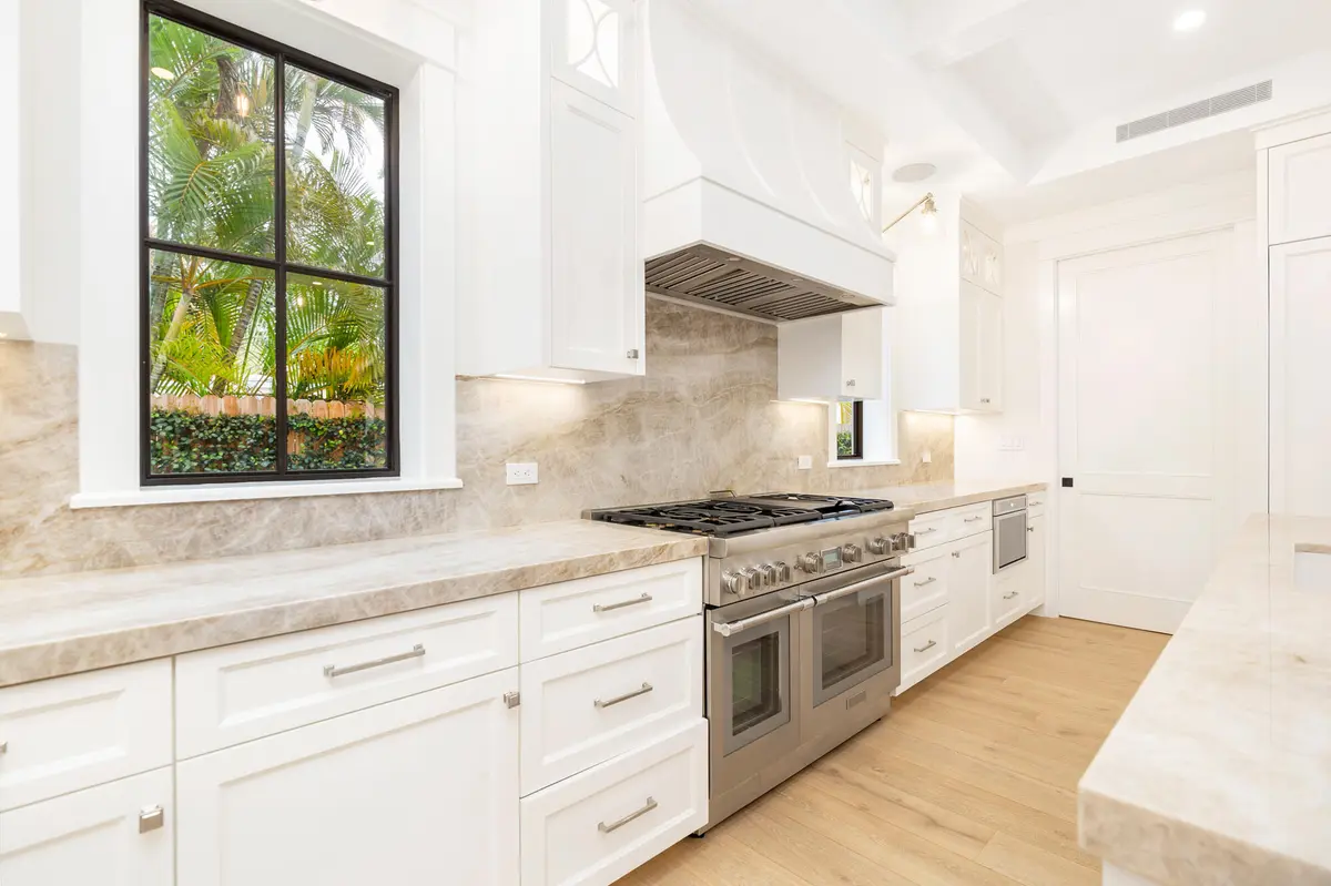 low-14 at 315 Avila Road, West Palm Beach