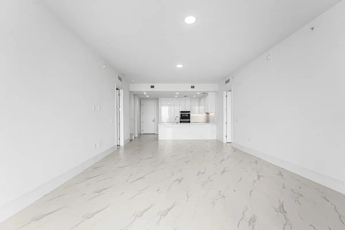 002-220LakeShoreDrive-1613-LakePark-FL-3 at 220 Lake Shore Drive 1613, Lake Park