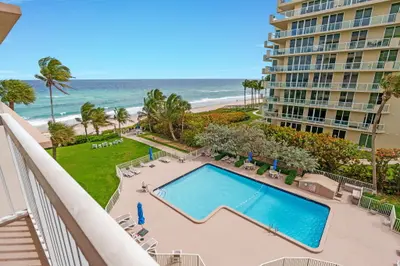 1069 Hillsboro Mile  503, Hillsboro Beach – Condominium for sale