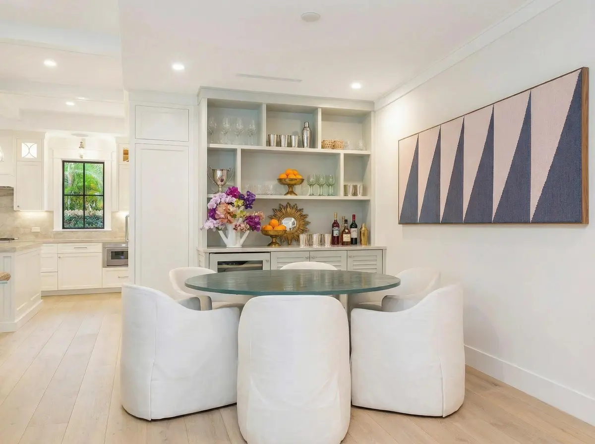 dining at 315 Avila Road, West Palm Beach