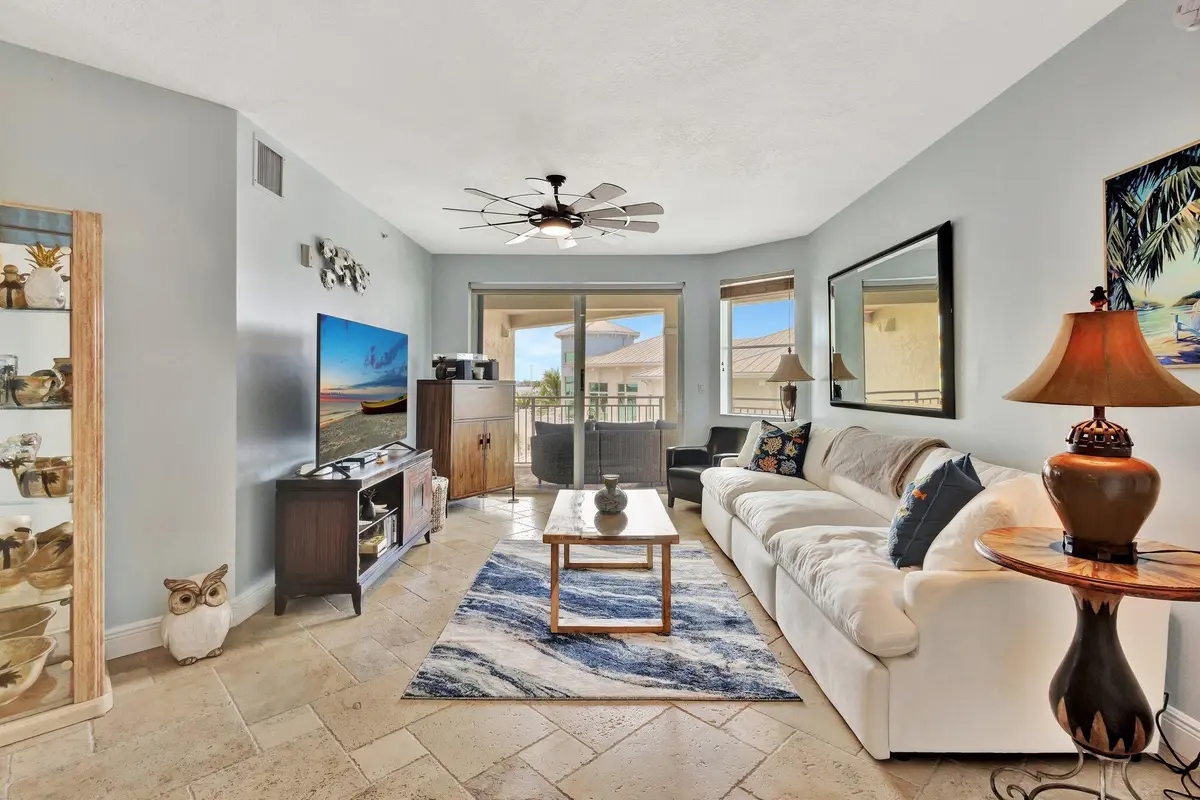 Living Room at 975 NW Flagler Avenue 407, Stuart
