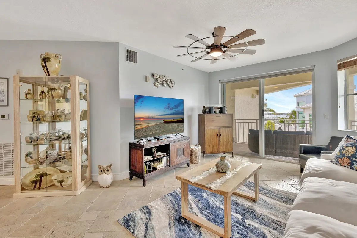 Living Room at 975 NW Flagler Avenue 407, Stuart