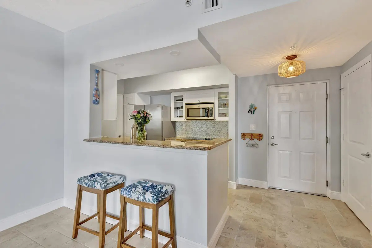 Kitchen at 975 NW Flagler Avenue 407, Stuart