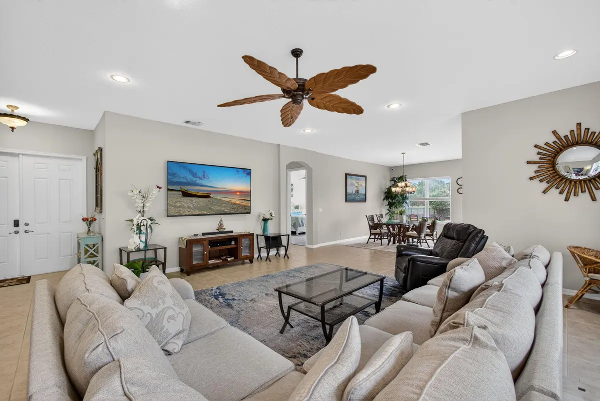 7-web-or-mls-5D1A9350 at 127 Casa Grande Court, Palm Beach Gardens