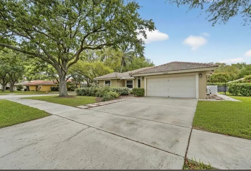 IMG_3077 at 4457 NW 64th Street, Coconut Creek