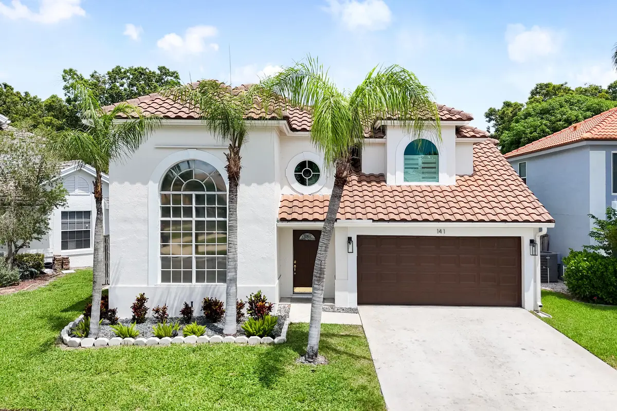 Front Elevation at 141 St Michaels Court, Jupiter