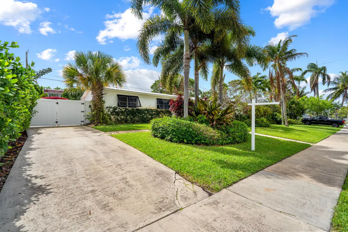 Front Exterior at 520 Flotilla Road, North Palm Beach