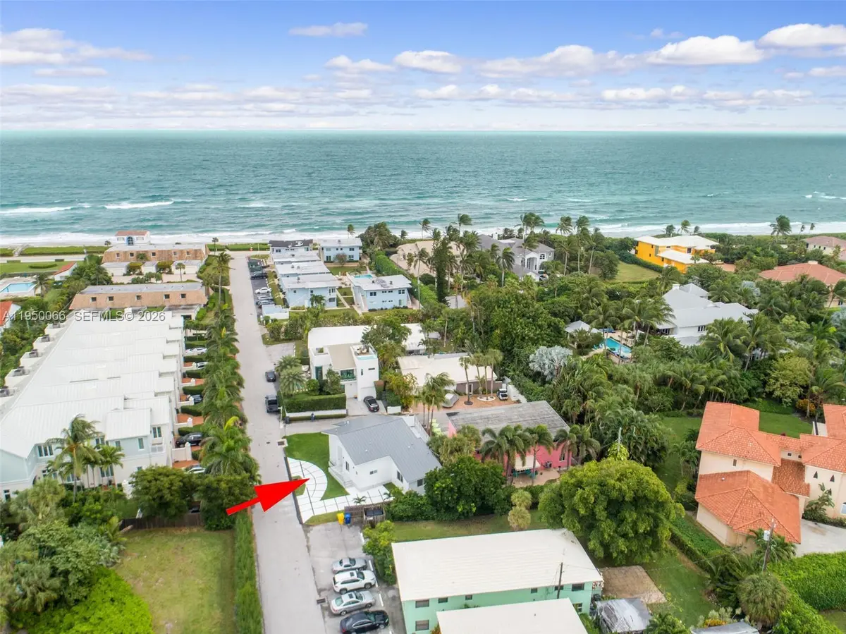 12 Adams front at 12 Adams Road, Ocean Ridge