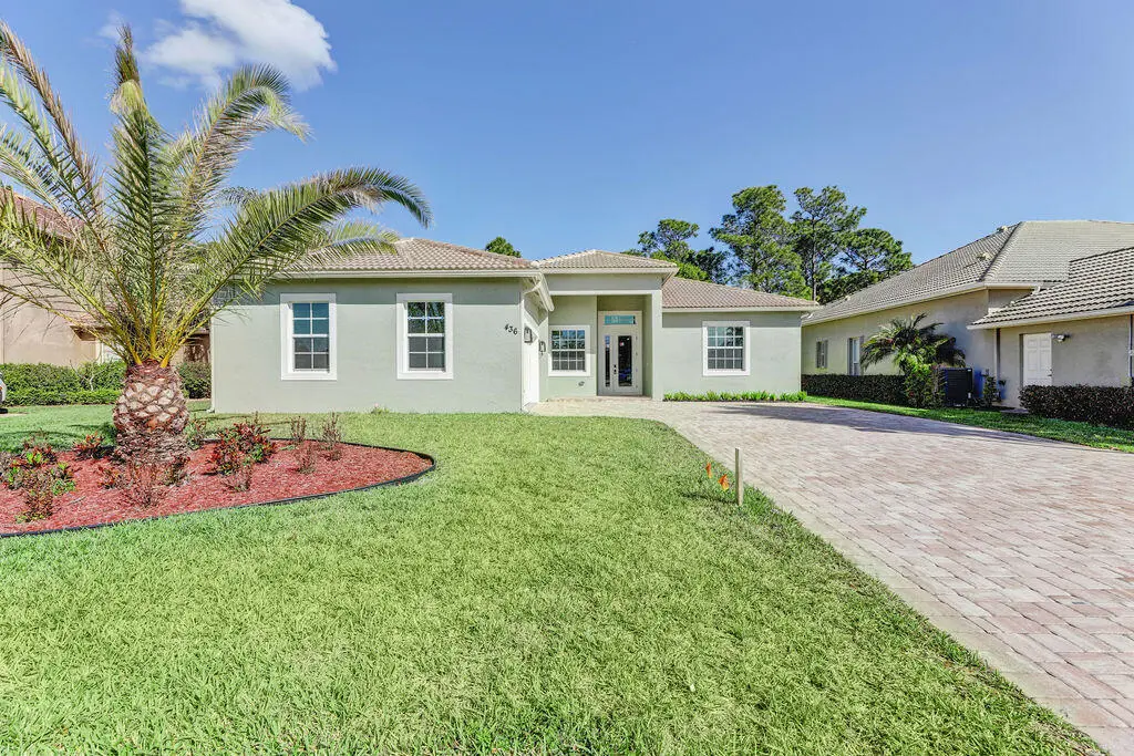 5DM40281_2_3_4_5Interior01 at 436 NW Dover Court, Port St. Lucie