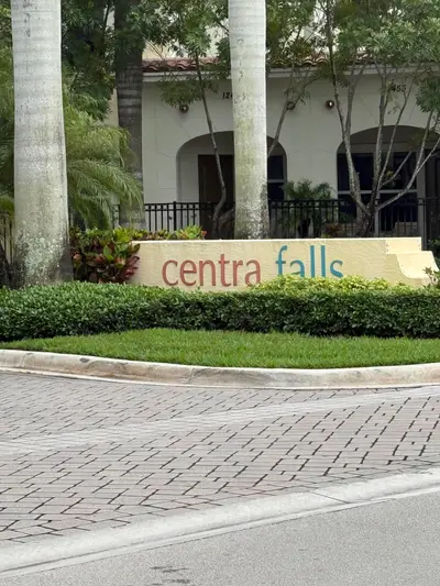 12444 NW 18th Court, Pembroke Pines – sold