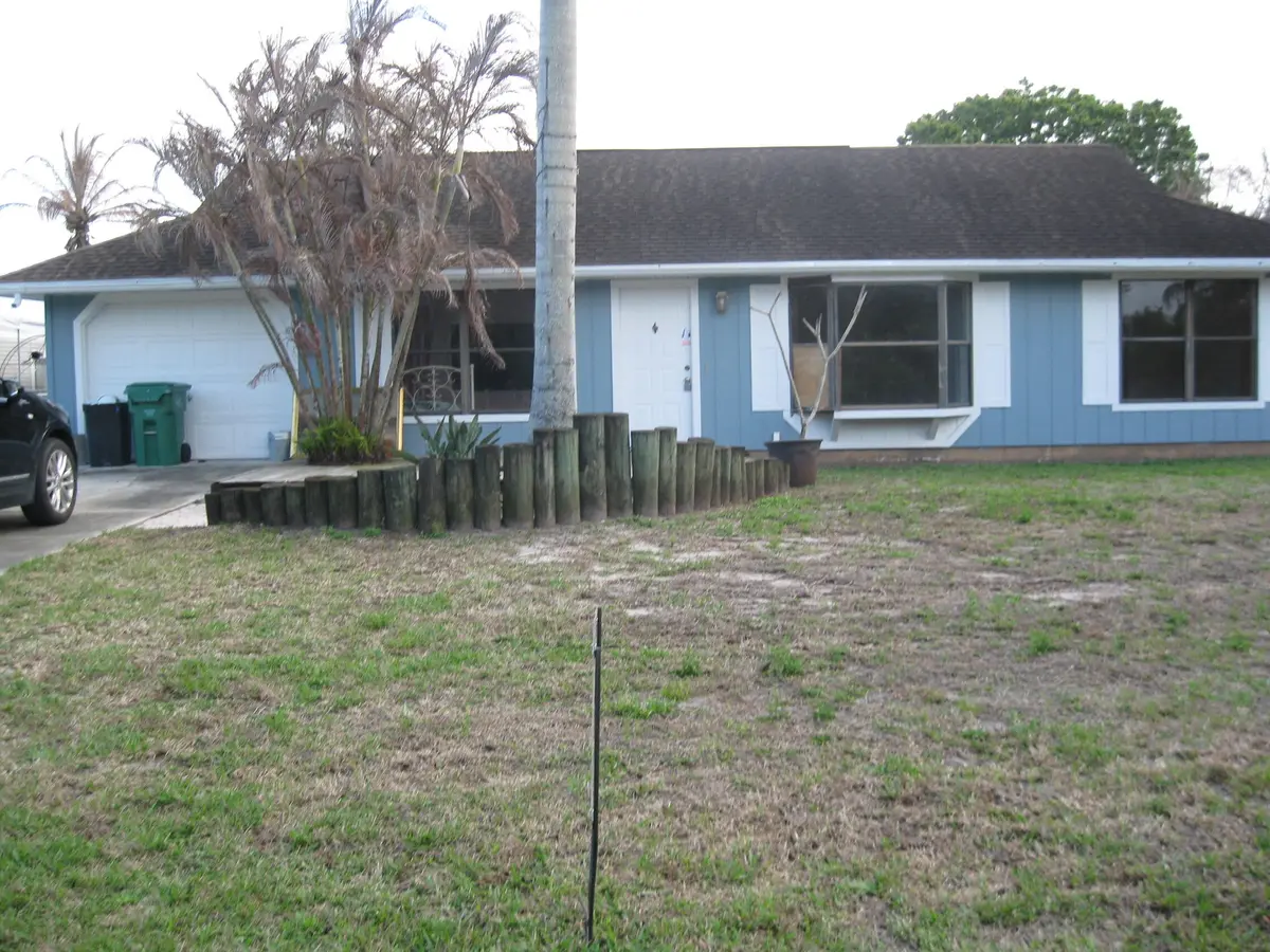 IMG_9575 at 7105 North Boulevard, Fort Pierce