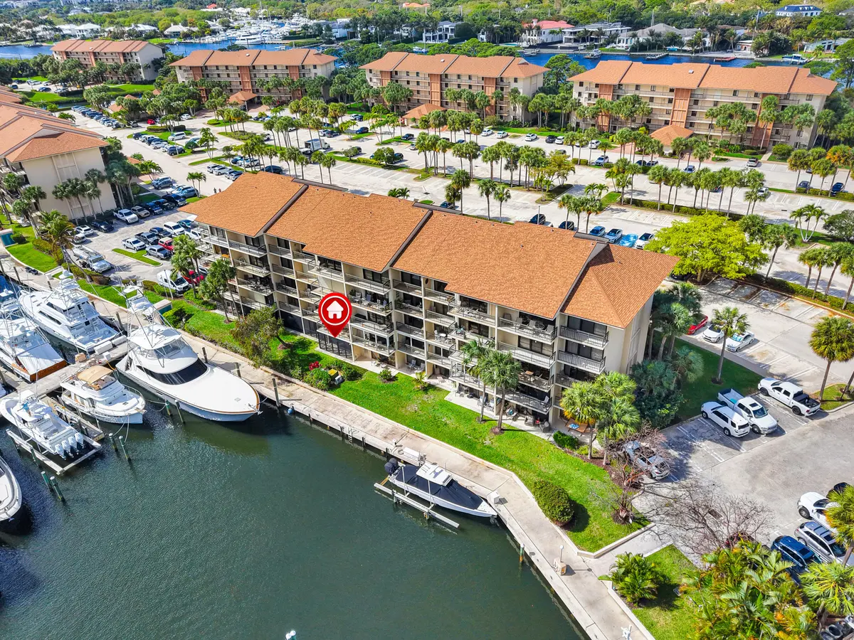 2501 Aerial at 2501 Marina Isle Way 104, Jupiter