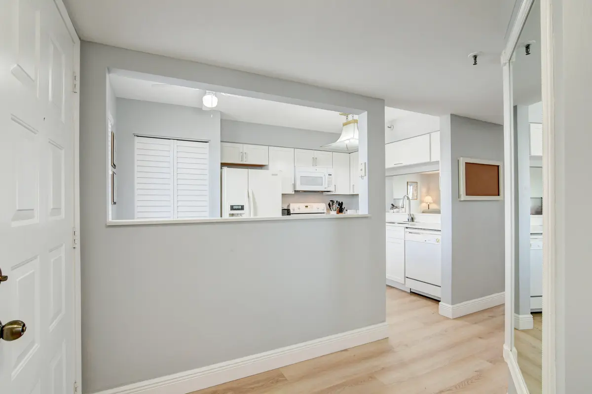 12_dsc_6597_598_599_600_601 at 14426 Amberly Lane 706, Delray Beach