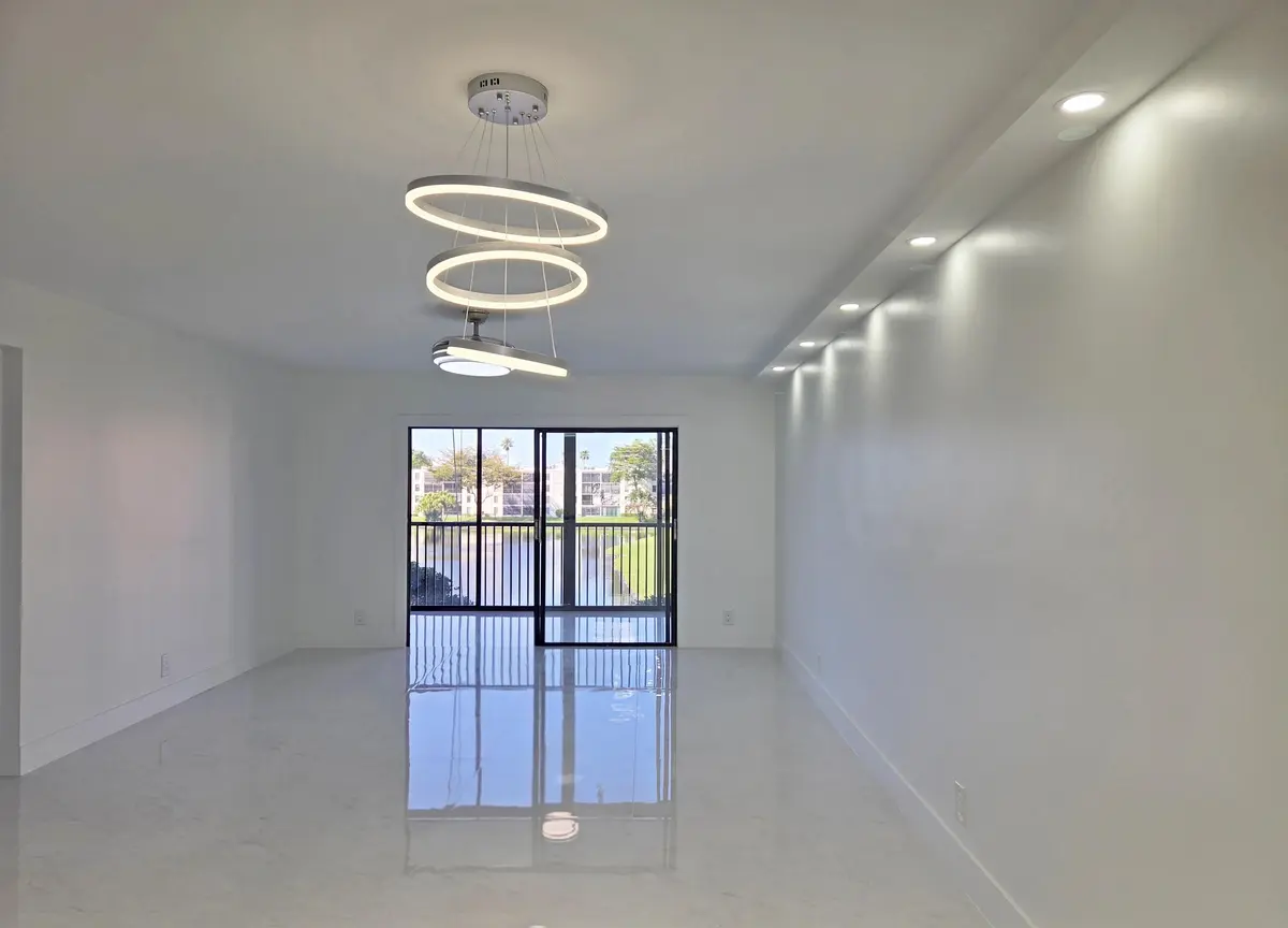 Living Room at 14460 Strathmore Lane 307, Delray Beach