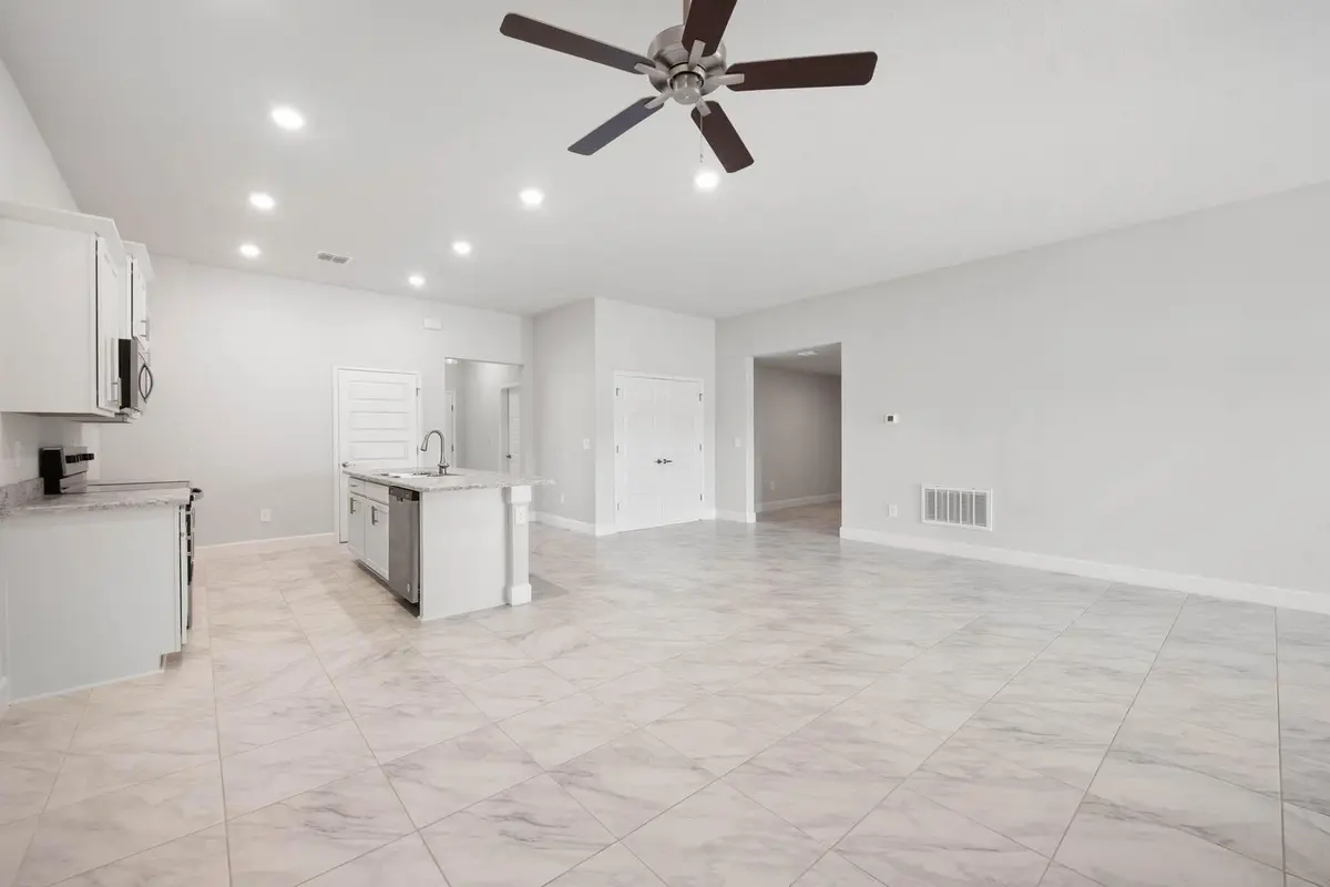 8646 Giovanni Avenue, Fort Pierce, FL – photo 7