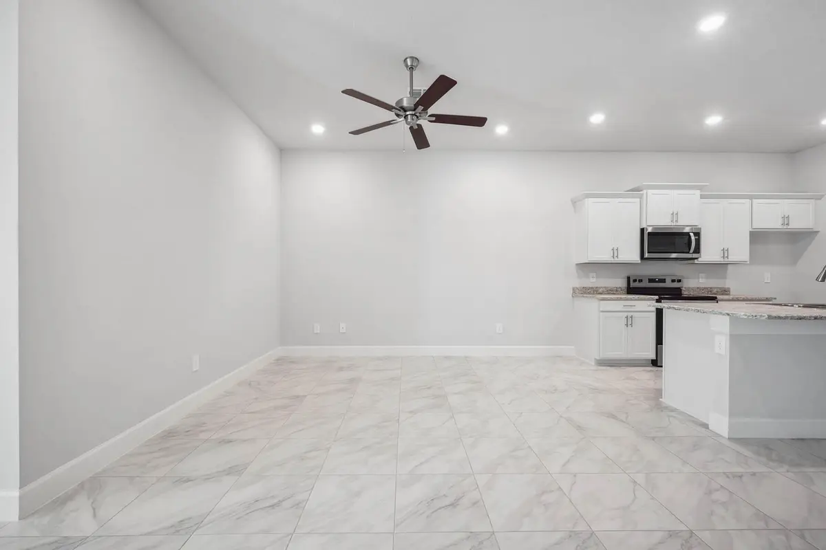 8646 Giovanni Avenue, Fort Pierce, FL – photo 6