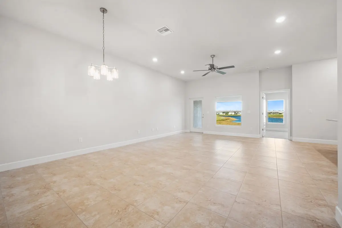 8652 Giovanni Avenue, Fort Pierce, FL – photo 4