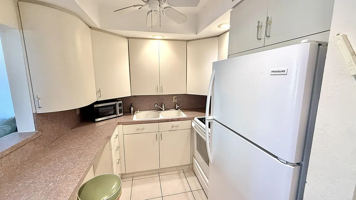 Kitchen at 2009 Berkshire A, Deerfield Beach