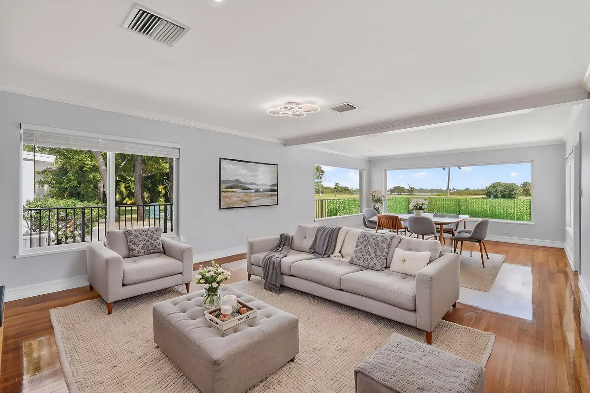 LivingRoomA-VS01 at 1102 N Golfview Road, Lake Worth Beach