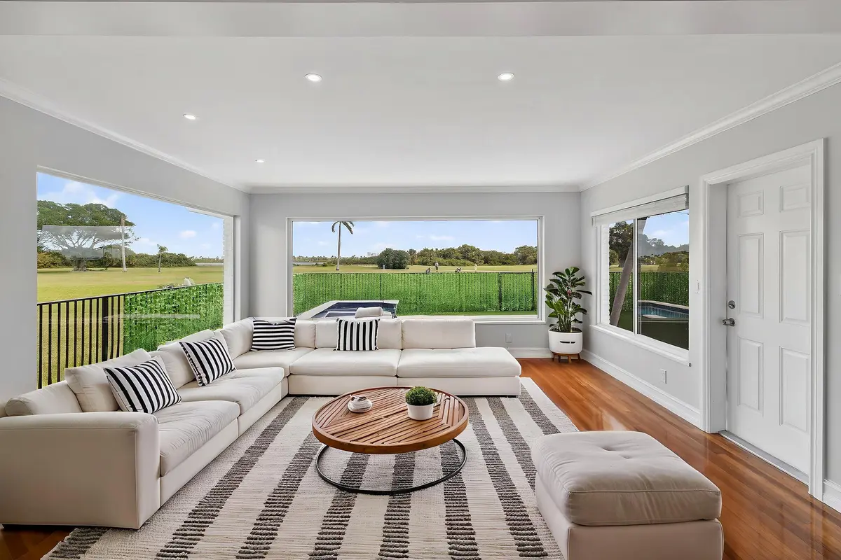 LivingRoomB-VS01 at 1102 N Golfview Road, Lake Worth Beach
