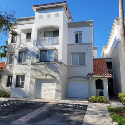 11010 Legacy Drive 301, Palm Beach Gardens – Condominium for sale