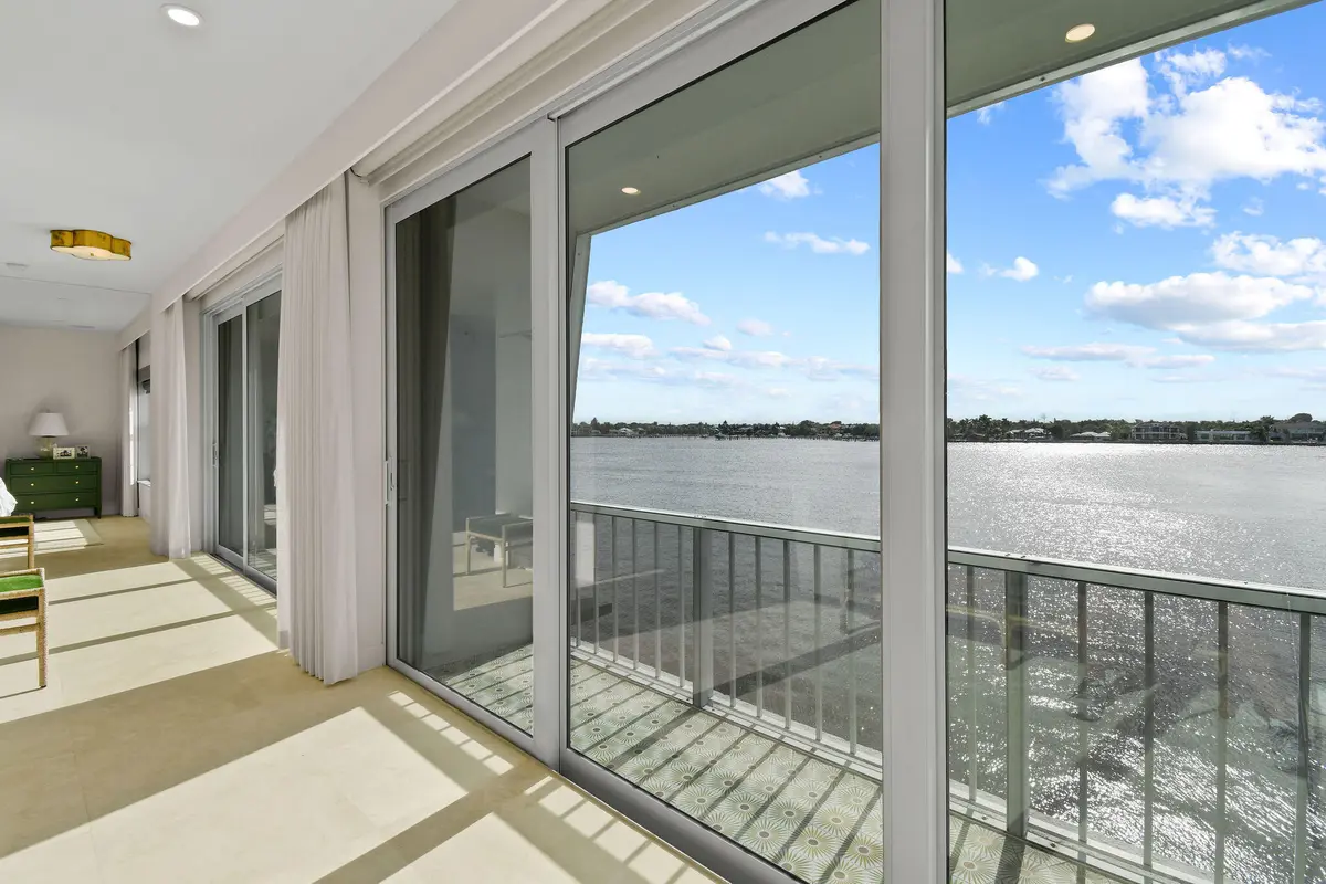2180IbisIsleRd#12_16 at 2180 Ibis Isle Road 12, Palm Beach
