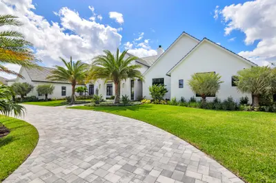 2015 Lockheed Terrace, Wellington – Single Family Residence for sale