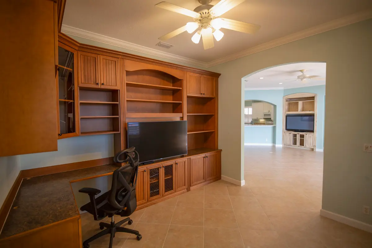 Den at 385 NW Sheffield Circle, Port St. Lucie