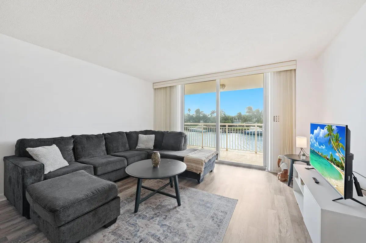 7-web-or-mls-1050-hillsboro-mile-203w at 1050 Hillsboro Mile Unit 203w, Hillsboro Beach