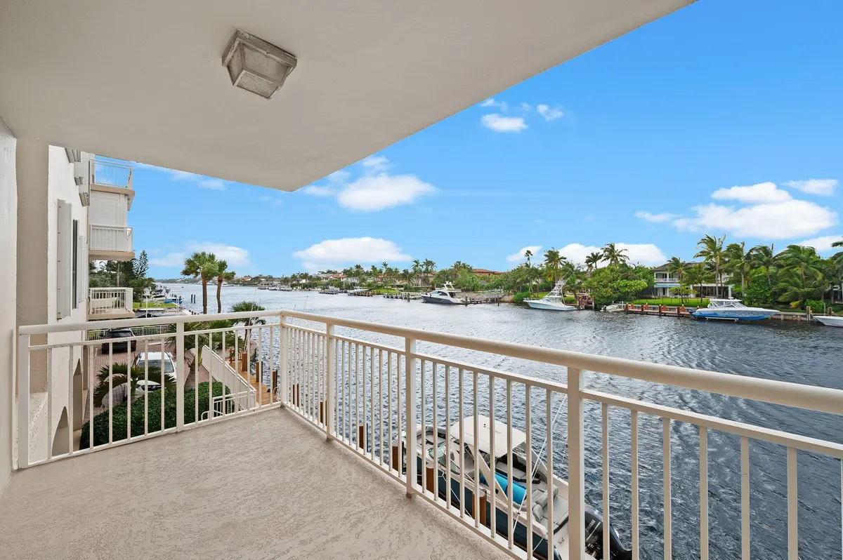 9-web-or-mls-1050-hillsboro-mile-203w at 1050 Hillsboro Mile Unit 203w, Hillsboro Beach