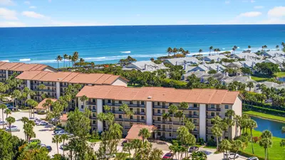 301 Ocean Bluffs Boulevard 5040, Jupiter – sold