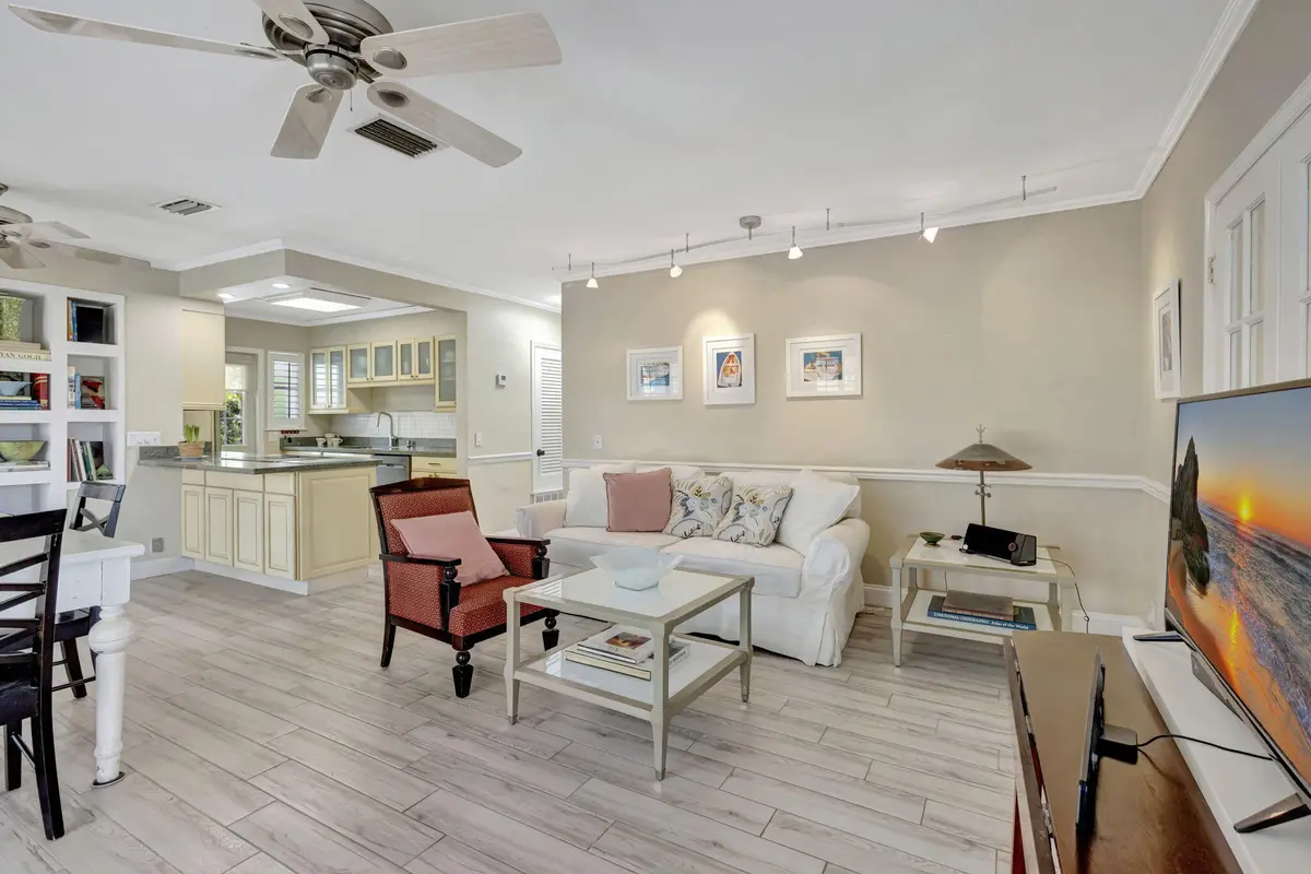 6-web-or-mls-5P1A1748 at 2940 SE Treasure Island Road, Port St. Lucie