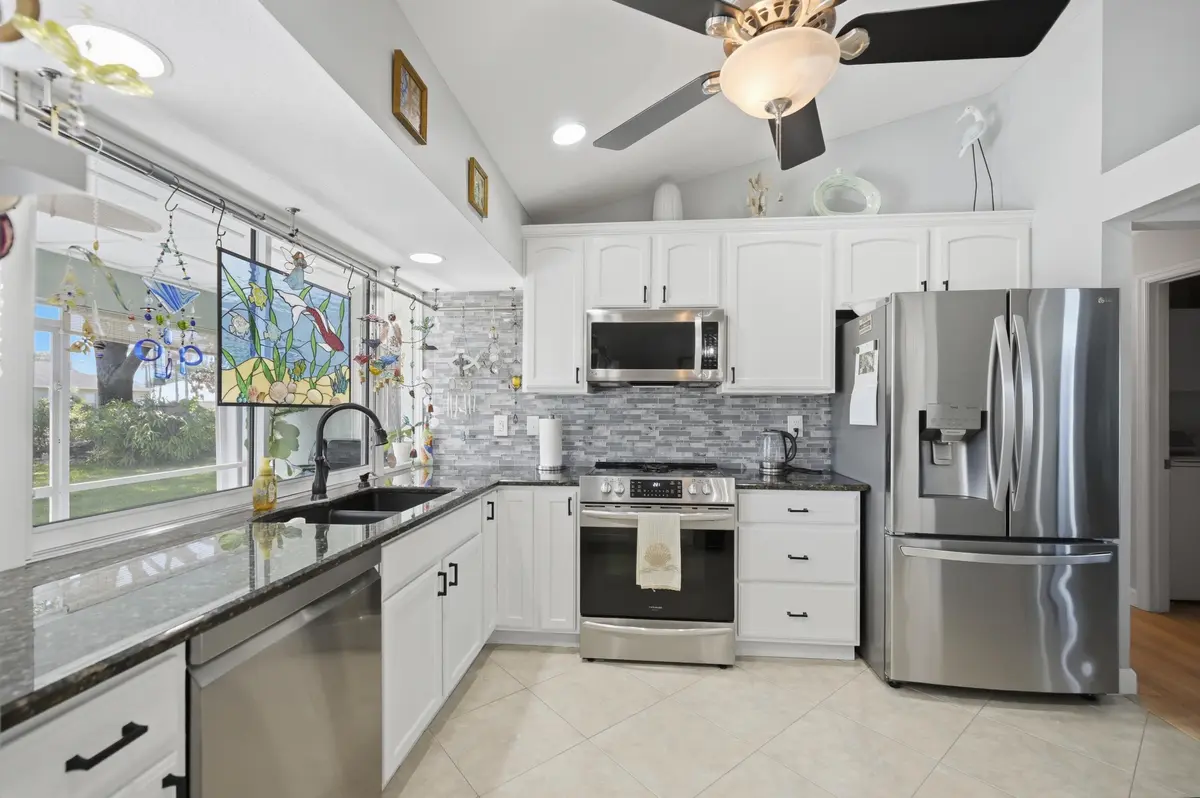 kitchen-stainless-steel-torino-psl at 5754 NW Jigsaw Lane, Port St. Lucie