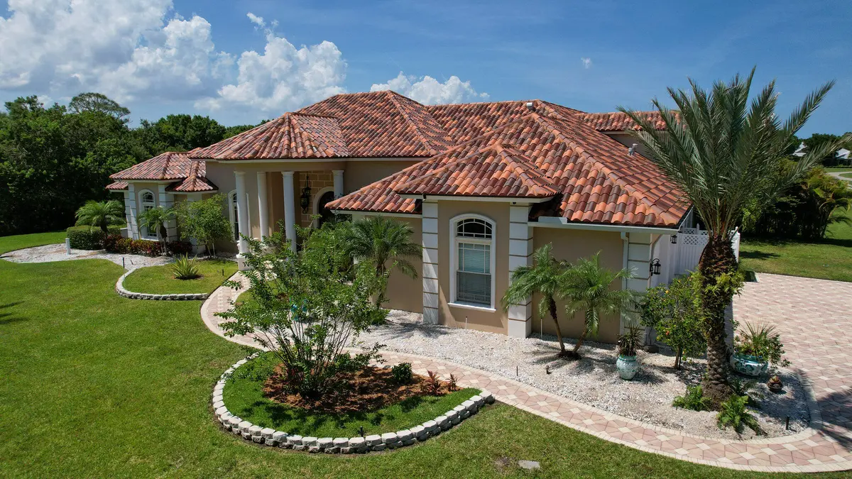 1 Exteriors (03) at 6780 49th Street, Vero Beach