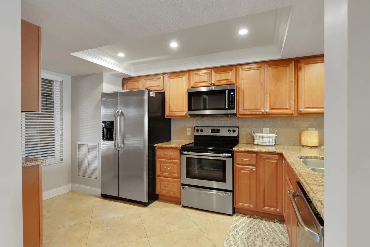 4440 NE Sandpebble Trace 104, Stuart, FL – photo 5