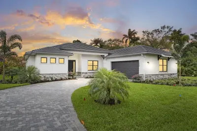 179 SE Via Lago Garda, Port St. Lucie – Single Family Residence for sale