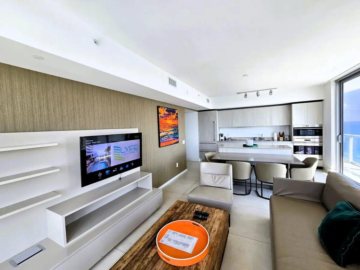 8H at 4111 S Ocean Drive 3011, Hollywood
