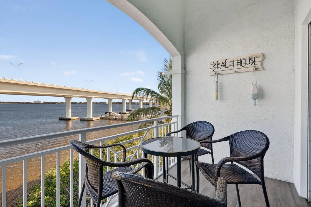 View at 415 NW Flagler Avenue 403, Stuart