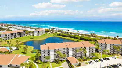 601 S Seas Drive 502, Jupiter – sold