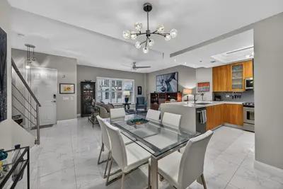 2609 NE 14th Avenue 113, Wilton Manors – sold