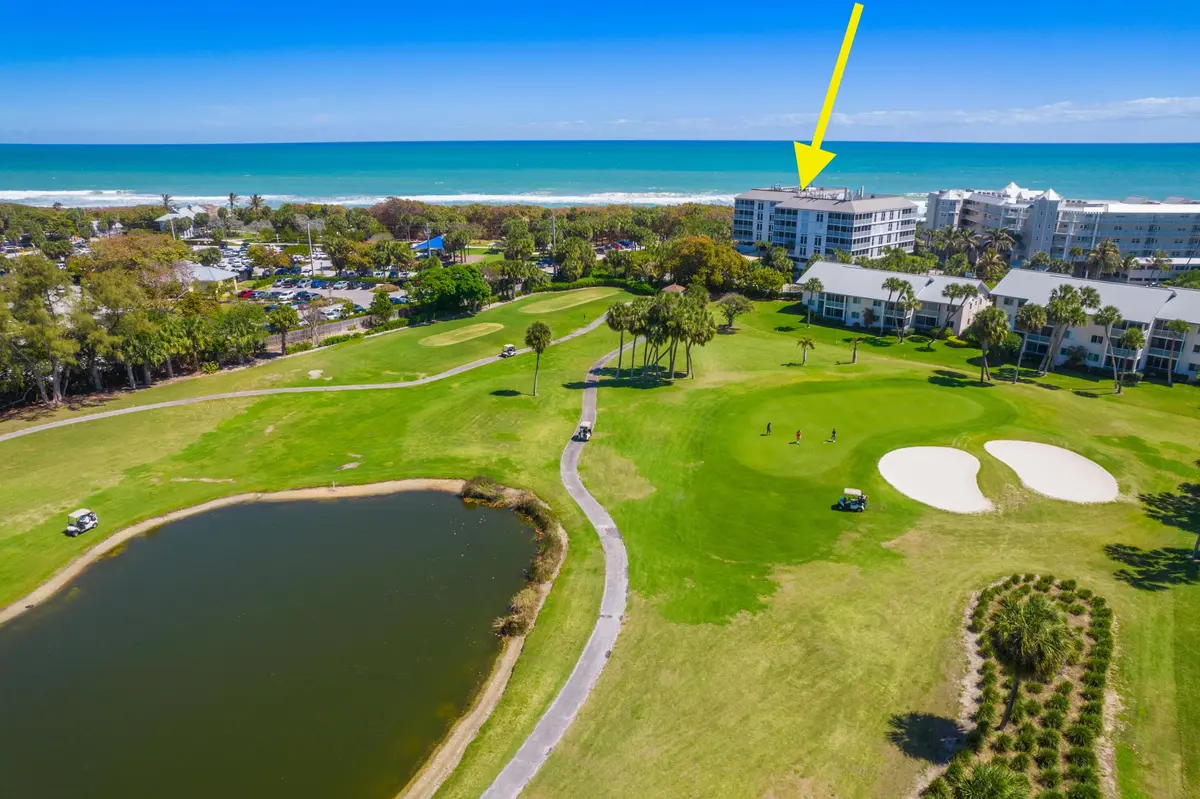 EREP-14 Arrow at 669 NE Plantation Road 308, Hutchinson Island