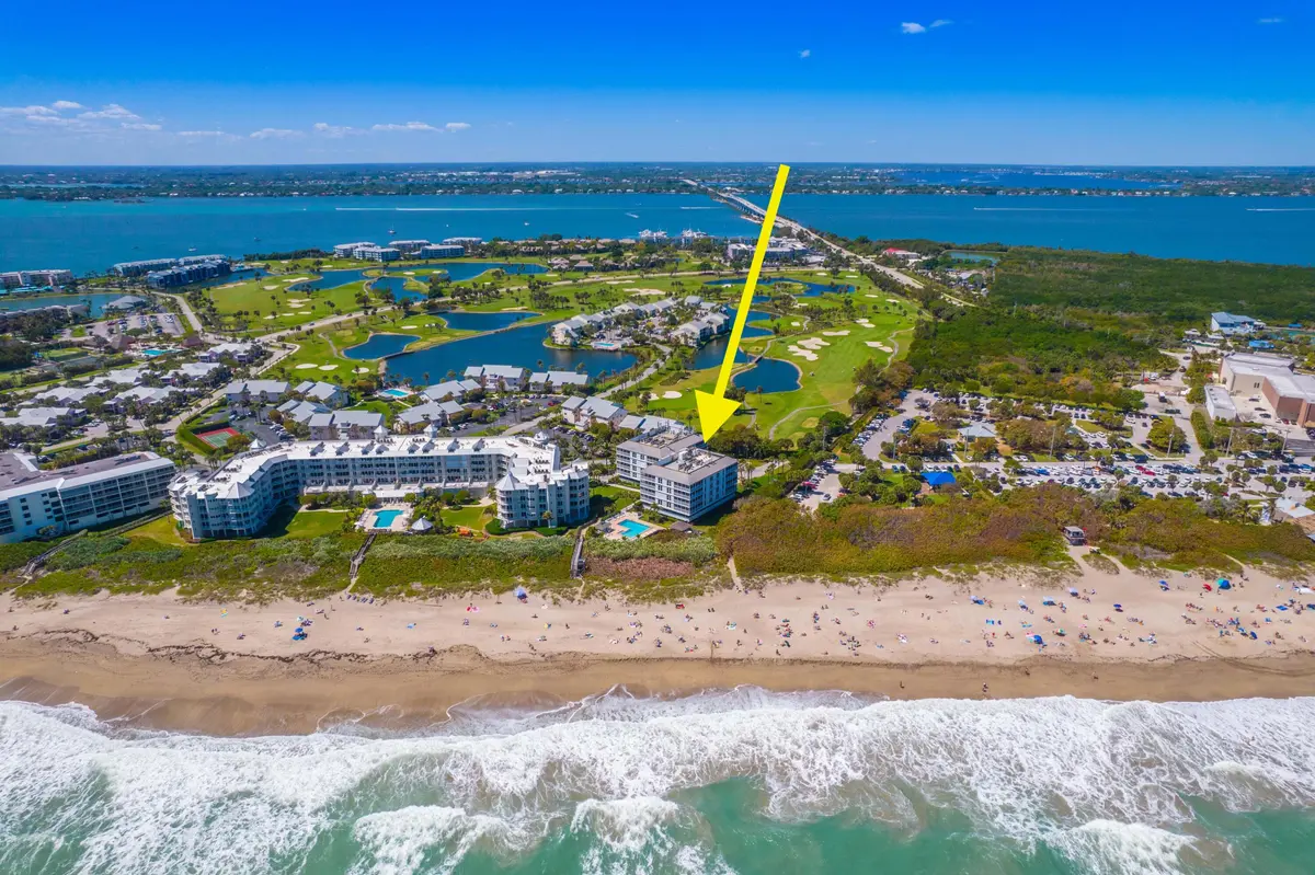 Ocean Terrace w: arrow at 669 NE Plantation Road 308, Hutchinson Island