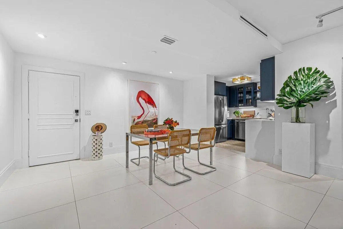 Dining Area at 226 Brazilian Avenue 1a, Palm Beach