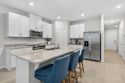 5696 SE Edgewater Circle, Stuart – Townhouse for sale